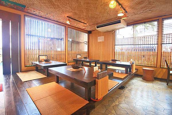 【沖繩美食】阿古豬隱家 萬座店-多種吃法！油花大理石般的石垣和牛與多種部位阿古豬火鍋店