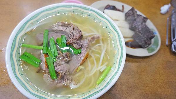 【台北美食】船軒鄉村-附近店家都會前來品嚐的美味小吃店 【台北美食】船軒鄉村-附近店家都會前來品嚐的美味小吃店