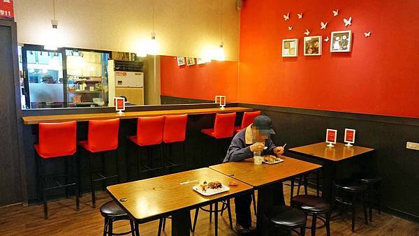 【台北美食】黑滷魯肉飯-令人著迷的美味滷肉飯