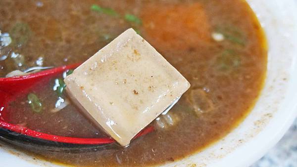 【台北美食】小林麵館-讓人銷魂無比美味的湯頭