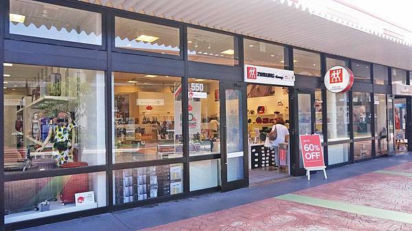 【沖繩購物】沖繩Outlet購物城 ASHIBINAA-沖繩旅遊必逛OUTLET購物行程