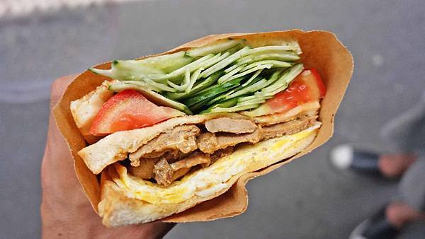 【台北美食】阿姐的店碳烤三明治-超大份量!比一般還要大二倍的碳烤吐司 【台北美食】阿姐的店碳烤三明治-超大份量!比一般還要大二倍的碳烤吐司