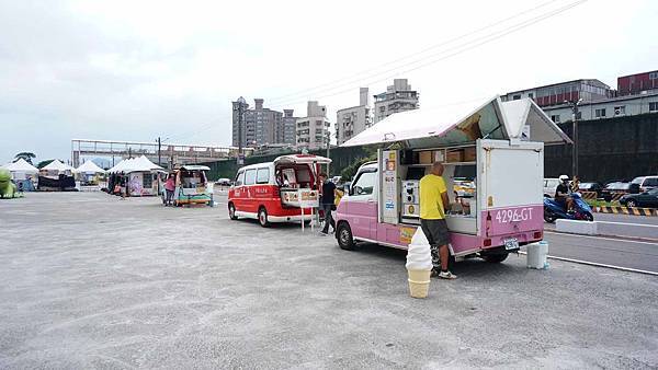 2019新月水道節，免門票讓你免費玩大型水上遊樂設施及超高樓層滑水道