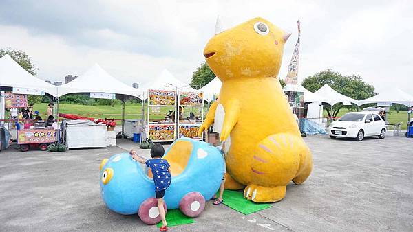 2019新月水道節，免門票讓你免費玩大型水上遊樂設施及超高樓層滑水道