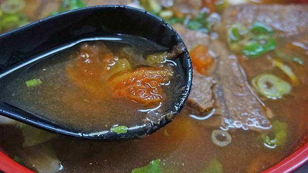 【台北美食】93蕃茄牛肉麵-好吃到爆表的必吃美食店家