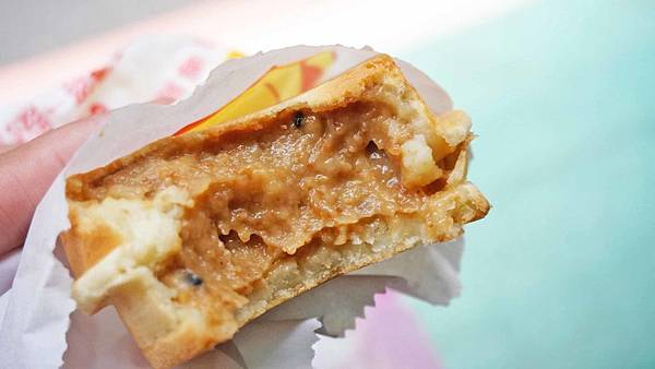 【台北美食】光華紅豆餅-吃了會讚不絕口的爆漿紅豆餅 【台北美食】光華紅豆餅-吃了會讚不絕口的爆漿紅豆餅