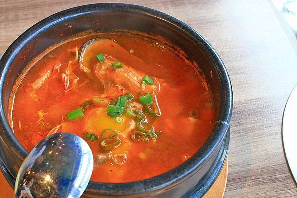 【桃園美食】劉震川日韓大食館-火烤兩吃、韓式炸雞等多種韓式美食讓你一次滿足