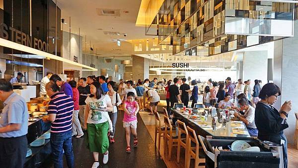 【台北美食】漢來海港餐廳-鵝肝、魚子醬、牛排、港式料理、日式料理、義大利麵、甜點等超多樣食材無限量吃到飽