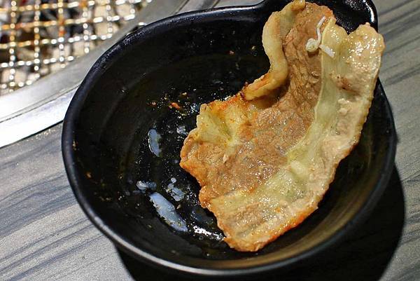 【台北美食】好客海鮮炭火燒肉-厚切牛舌、牛小排、橫膈膜等超過２００樣食材無限量吃到飽