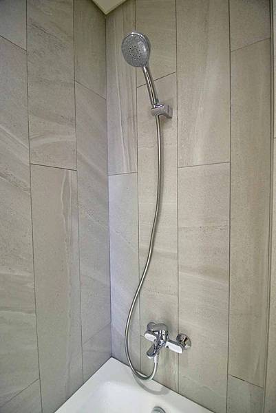 【中和建案】中河棧-中和捷運600米，樓下即是超商、全聯，臨近大潤發、迪卡儂超方便生活機能捷運宅