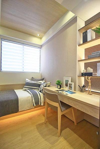 【中和建案】中河棧-中和捷運600米，樓下即是超商、全聯，臨近大潤發、迪卡儂超方便生活機能捷運宅