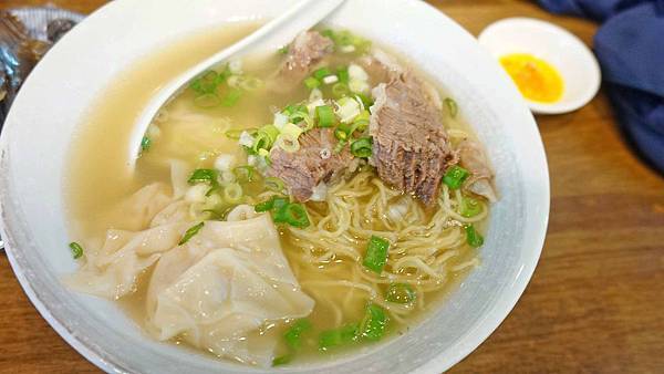 【台北美食】大膽牛腩麵-香港人開的道地港式麵食店 【台北美食】大膽牛腩麵-香港人開的道地港式麵食店