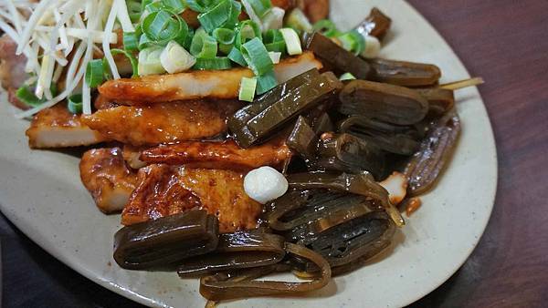 【台北美食】夯仔口牛肉麵-無敵大份量，CP值爆表的隱藏版美食