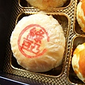 【中秋節月餅禮盒開箱文！】８家不同品牌老字號糕餅店評比！佳德糕餅、長興餅店、雪花齋、王師父餅舖、宝泉百年餅舖、台北犁記、月十二曲、君城本家，哪一家最推薦、最好吃！