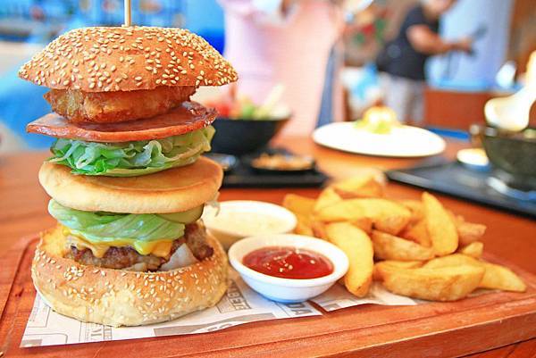 【澎湖飯店】澎湖福朋喜來登酒店-全澎湖唯一一家五星級飯店,超舒適、豪華的設備,讓你住了不想回家 【澎湖飯店】澎湖福朋喜來登酒店-全澎湖唯一一家五星級飯店,超舒適、豪華的設備,讓你住了不想回家