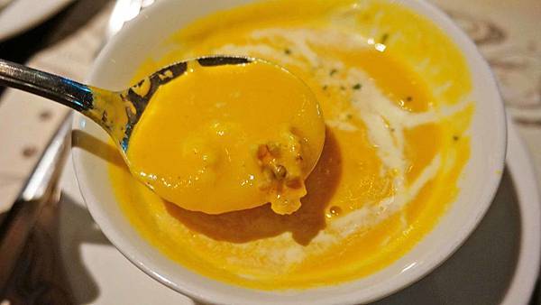 【台北美食】君品酒店茶苑-14道主廚精選牛排饗宴