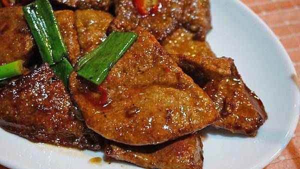 【台北美食】阿薩姆海鮮快炒店-不少附近居民推薦的美味熱炒店