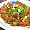 【新莊美食】阿忠牛肉麵-超過30年老店，濃郁香氣逼人的湯頭讓你一喝就愛不釋手