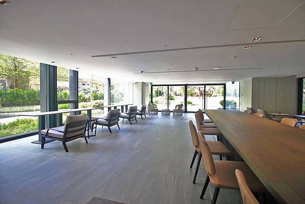 【汐止建案】忠孝大院-千坪莊園，有如大型院園般舒適環境，鄰近火車站5分鐘，生活機能樣樣都方便