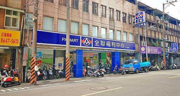 【汐止建案】忠孝大院-千坪莊園，有如大型院園般舒適環境，鄰近火車站5分鐘，生活機能樣樣都方便