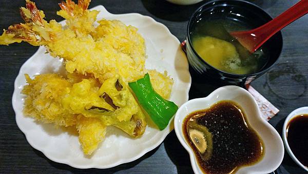 【台北美食】川禾日本料理-美味又便宜的高CP值日式料理生魚片丼飯
