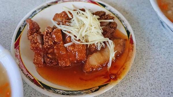 【台北美食】香菇肉粥-沒有店名沒有招牌的超強平價路邊攤美食