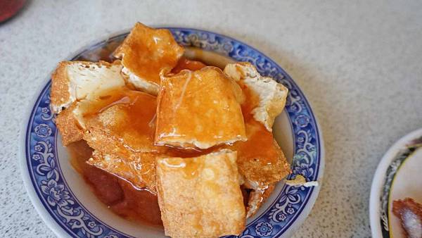 【台北美食】香菇肉粥-沒有店名沒有招牌的超強平價路邊攤美食