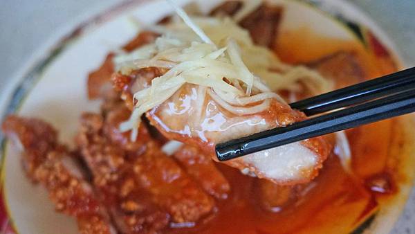 【台北美食】香菇肉粥-沒有店名沒有招牌的超強平價路邊攤美食