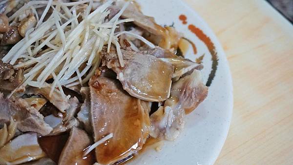 【台北美食】69年老店麵攤-絕無僅有的銅板價,CP值爆表的隱藏版美食 【台北美食】69年老店麵攤-絕無僅有的銅板價,CP值爆表的隱藏版美食