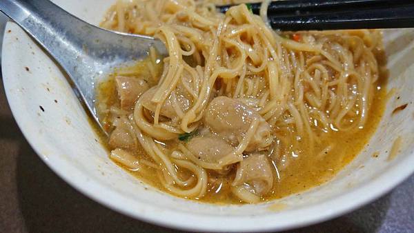 【台北美食】勝傳麵線-美味無比配料豐富的麵線 【台北美食】勝傳麵線-美味無比配料豐富的麵線