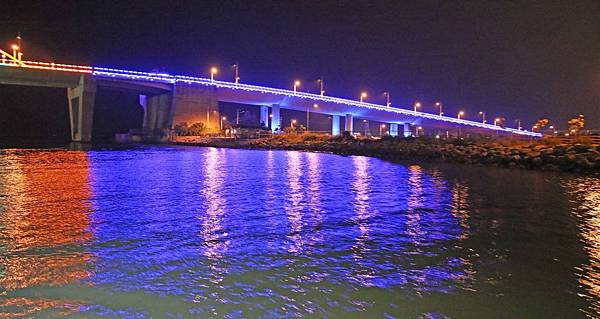 屏東旅遊！二天一夜必玩、必逛、必吃在地人推薦好玩景點、隱藏版老店美食、絕無僅有的旅遊景點-懶人包