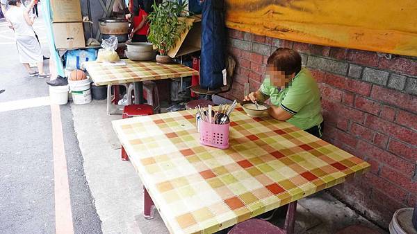 【台北美食】以琳廣東粥-附近上班族都推薦的美味炒飯店