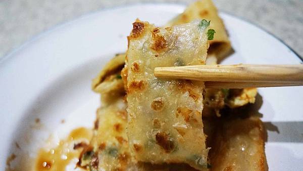 【台北美食】洪文豆漿小吃店-吃了會讓你愛不釋手的爆強豆漿蛋餅早餐店