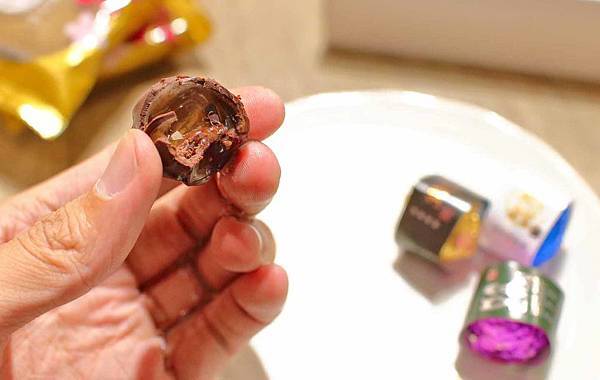 【台北美食】七見櫻堂巧克力甜點專賣店-顛覆你的想像，台灣特有食材與西式糕餅巧克力美味融合