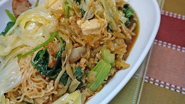 【台北美食】健康滷味-師大夜市裡的隱藏版美食!全台北最便宜的滷味