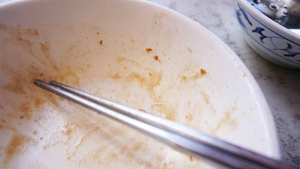 【台北美食】米粉湯-沒有店名沒有招牌的正統路邊攤美食小吃店