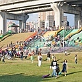 【三重景點】大都會公園希望小火車，假日限定！親子旅遊必玩小火車景點，真實體驗完整介紹，購票地點、攻略完整一次介紹