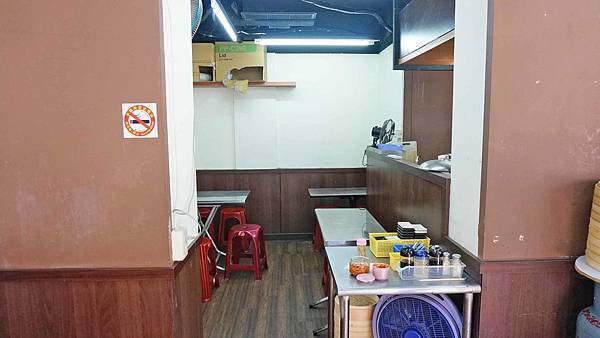 【台北美食】蒸的不一樣-皮薄餡多的美味蒸餃