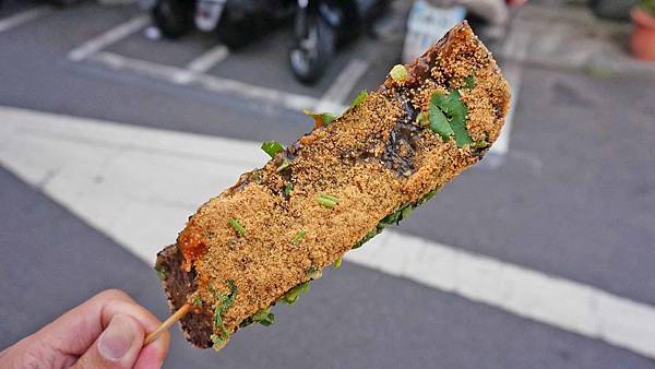 【台北美食】無名豬血糕-美味又迷人的好吃豬血糕 【台北美食】無名豬血糕-美味又迷人的好吃豬血糕