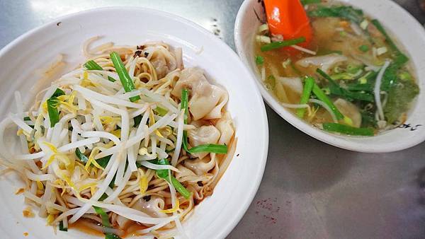 【三重美食】麵麵姨的古早味麵店-隱藏在巷弄裡超過30年老字號美食 【三重美食】麵麵姨的古早味麵店-隱藏在巷弄裡超過30年老字號美食