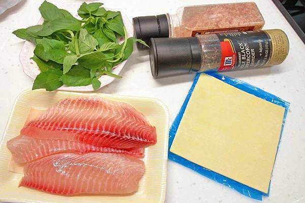 【輕鬆料理零失敗!】氣炸鍋威靈頓鯛魚排與薑絲豆腐魚湯!漁業署與全聯福利中心合作推廣國產水產,新鮮美味不必等! 【輕鬆料理零失敗!】氣炸鍋威靈頓鯛魚排與薑絲豆腐魚湯!漁業署與全聯福利中心合作推廣國產水產,新鮮美味不必等!