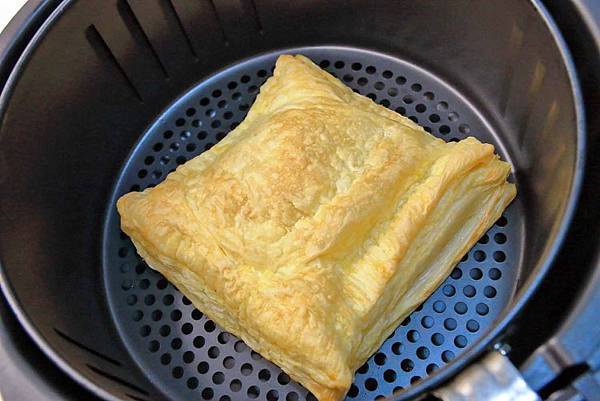 【輕鬆料理零失敗!】氣炸鍋威靈頓鯛魚排與薑絲豆腐魚湯!漁業署與全聯福利中心合作推廣國產水產,新鮮美味不必等! 【輕鬆料理零失敗!】氣炸鍋威靈頓鯛魚排與薑絲豆腐魚湯!漁業署與全聯福利中心合作推廣國產水產,新鮮美味不必等!