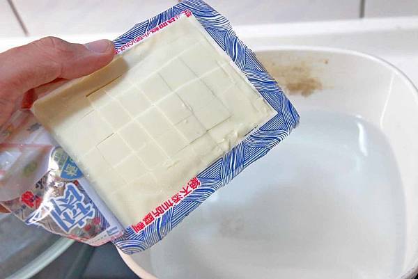 【輕鬆料理零失敗!】氣炸鍋威靈頓鯛魚排與薑絲豆腐魚湯!漁業署與全聯福利中心合作推廣國產水產,新鮮美味不必等! 【輕鬆料理零失敗!】氣炸鍋威靈頓鯛魚排與薑絲豆腐魚湯!漁業署與全聯福利中心合作推廣國產水產,新鮮美味不必等!