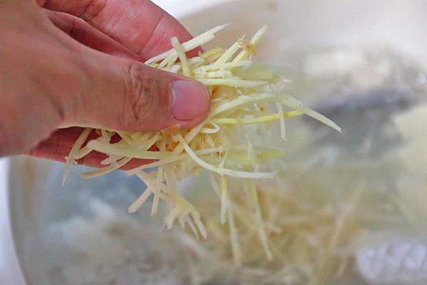 【輕鬆料理零失敗!】氣炸鍋威靈頓鯛魚排與薑絲豆腐魚湯!漁業署與全聯福利中心合作推廣國產水產,新鮮美味不必等! 【輕鬆料理零失敗!】氣炸鍋威靈頓鯛魚排與薑絲豆腐魚湯!漁業署與全聯福利中心合作推廣國產水產,新鮮美味不必等!