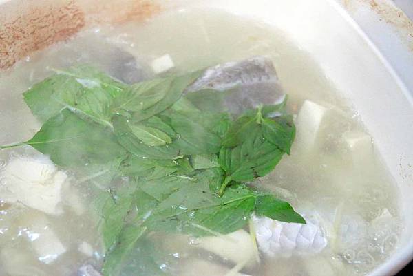 【輕鬆料理零失敗!】氣炸鍋威靈頓鯛魚排與薑絲豆腐魚湯!漁業署與全聯福利中心合作推廣國產水產,新鮮美味不必等! 【輕鬆料理零失敗!】氣炸鍋威靈頓鯛魚排與薑絲豆腐魚湯!漁業署與全聯福利中心合作推廣國產水產,新鮮美味不必等!