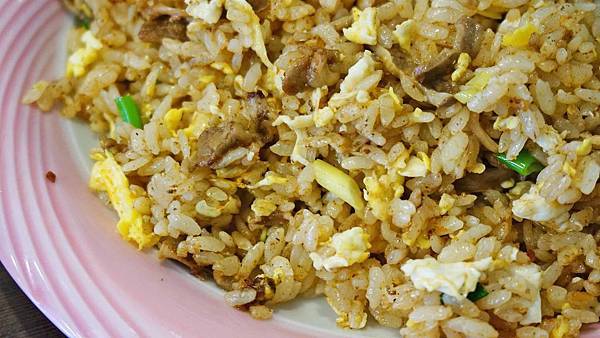 【桃園美食】鴨血達人美味坊-讓人讚不絕口的羊肉炒飯 【桃園美食】鴨血達人美味坊-讓人讚不絕口的羊肉炒飯