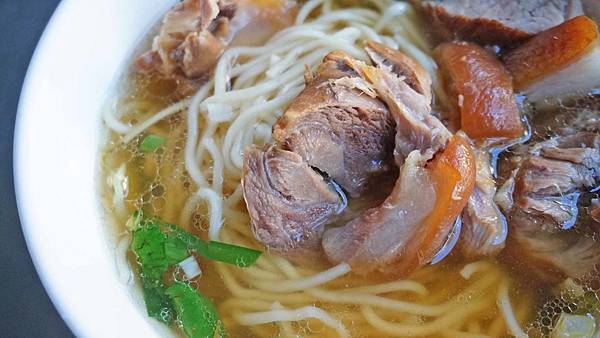 【台北美食】徠北港小吃店-內行人才知道！寧夏夜市裡最好吃的美食小吃店