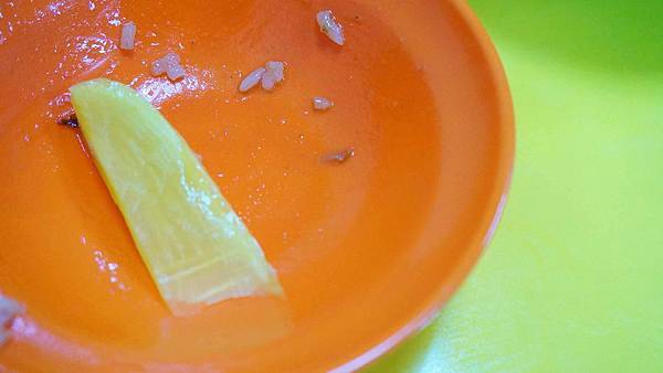 【台北美食】阿勝油飯-ＣＰ值爆表！２０元就能吃到美味無比的油飯