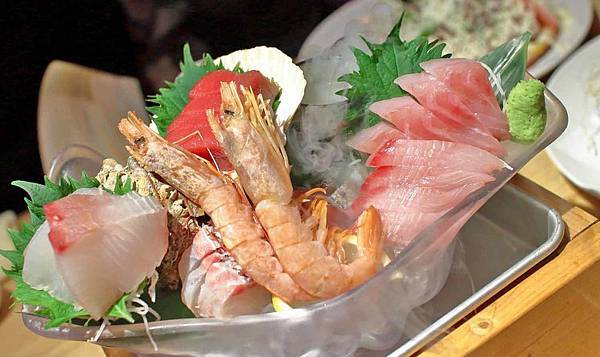 【福岡美食】海鮮居酒屋海風土-只要500円就能吃到美味又大份量的生魚片海鮮