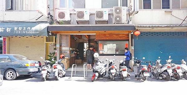 【台北美食】滷味香排骨店-用餐時間必定排隊的超人氣便當店